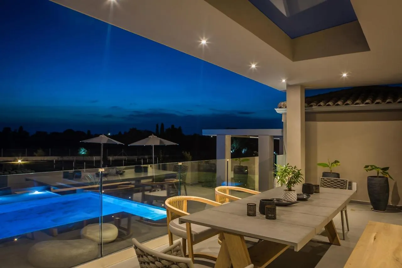 Helios Luxury Villas Private And Superior Svoronata