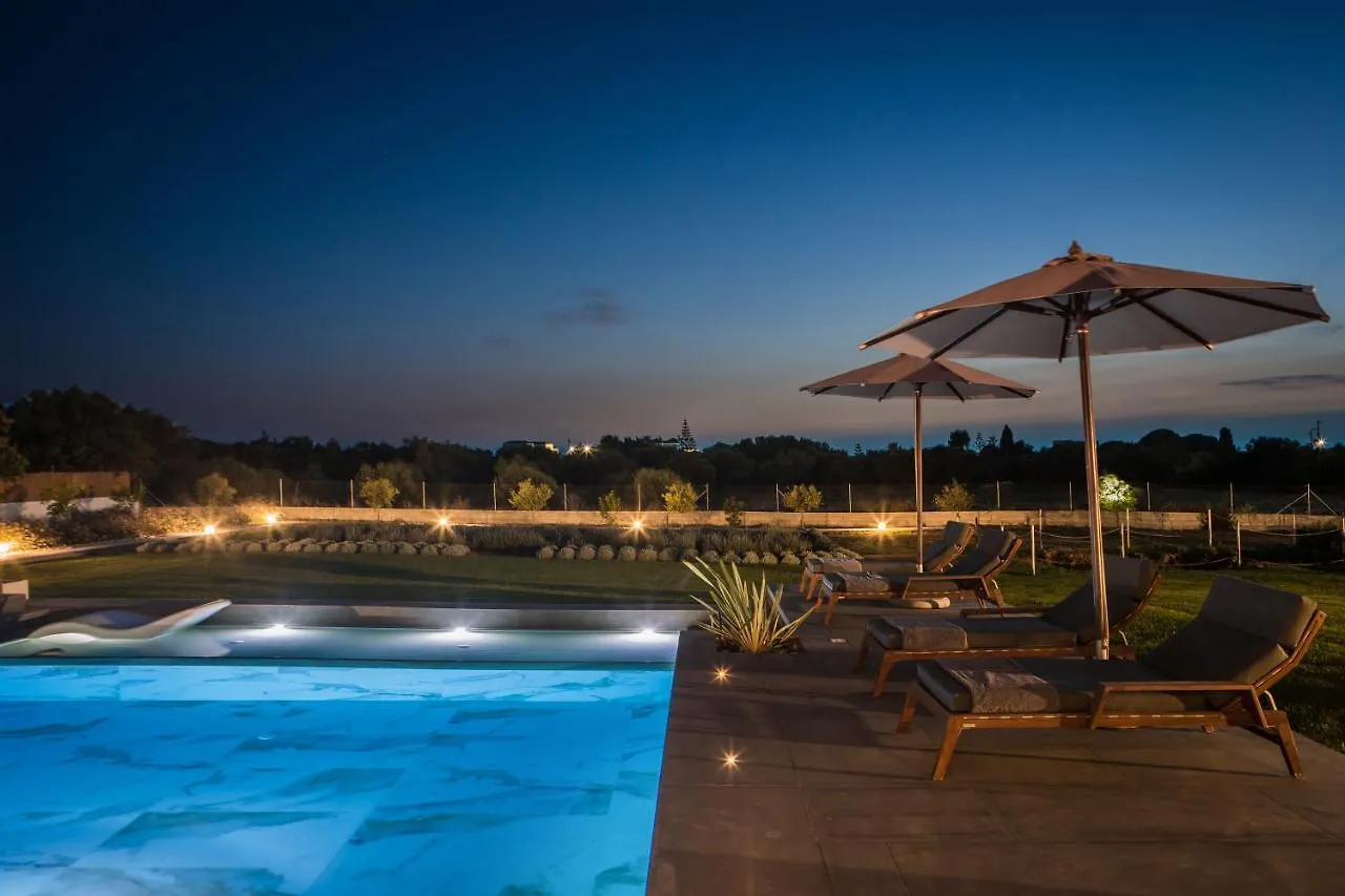 Helios Luxury Villas Private And Superior Svoronata