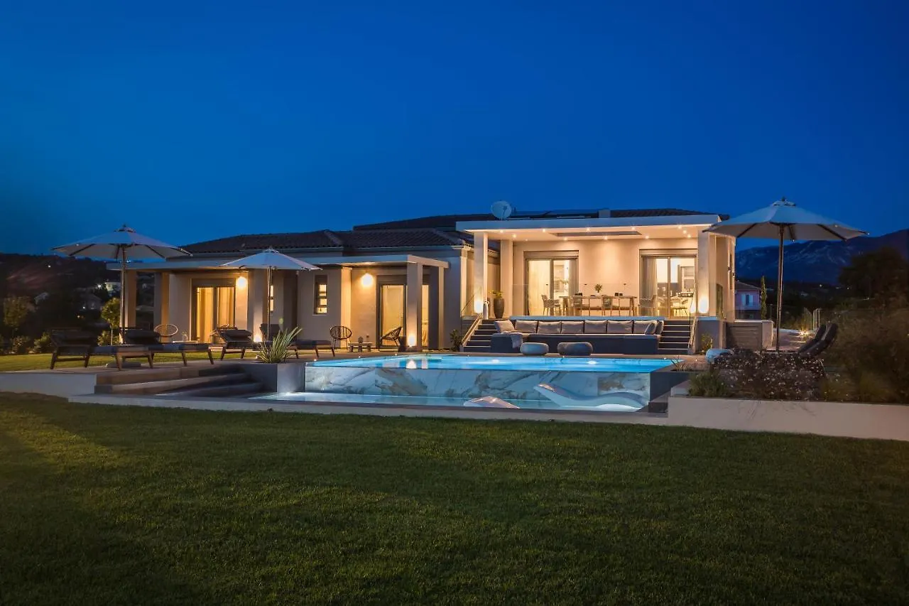 Helios Luxury Villas Private And Superior Svoronata Grekland