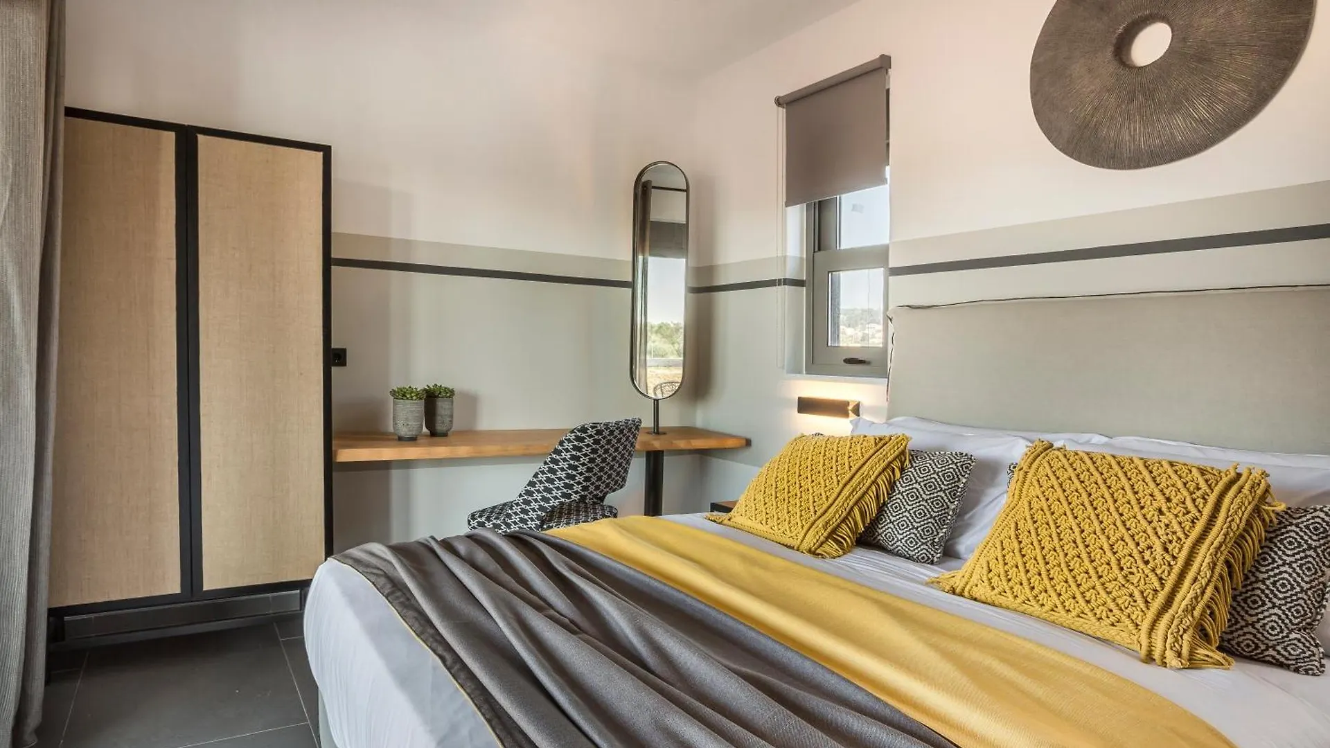 Helios Luxury Villas Private And Superior Svoronata 0*,